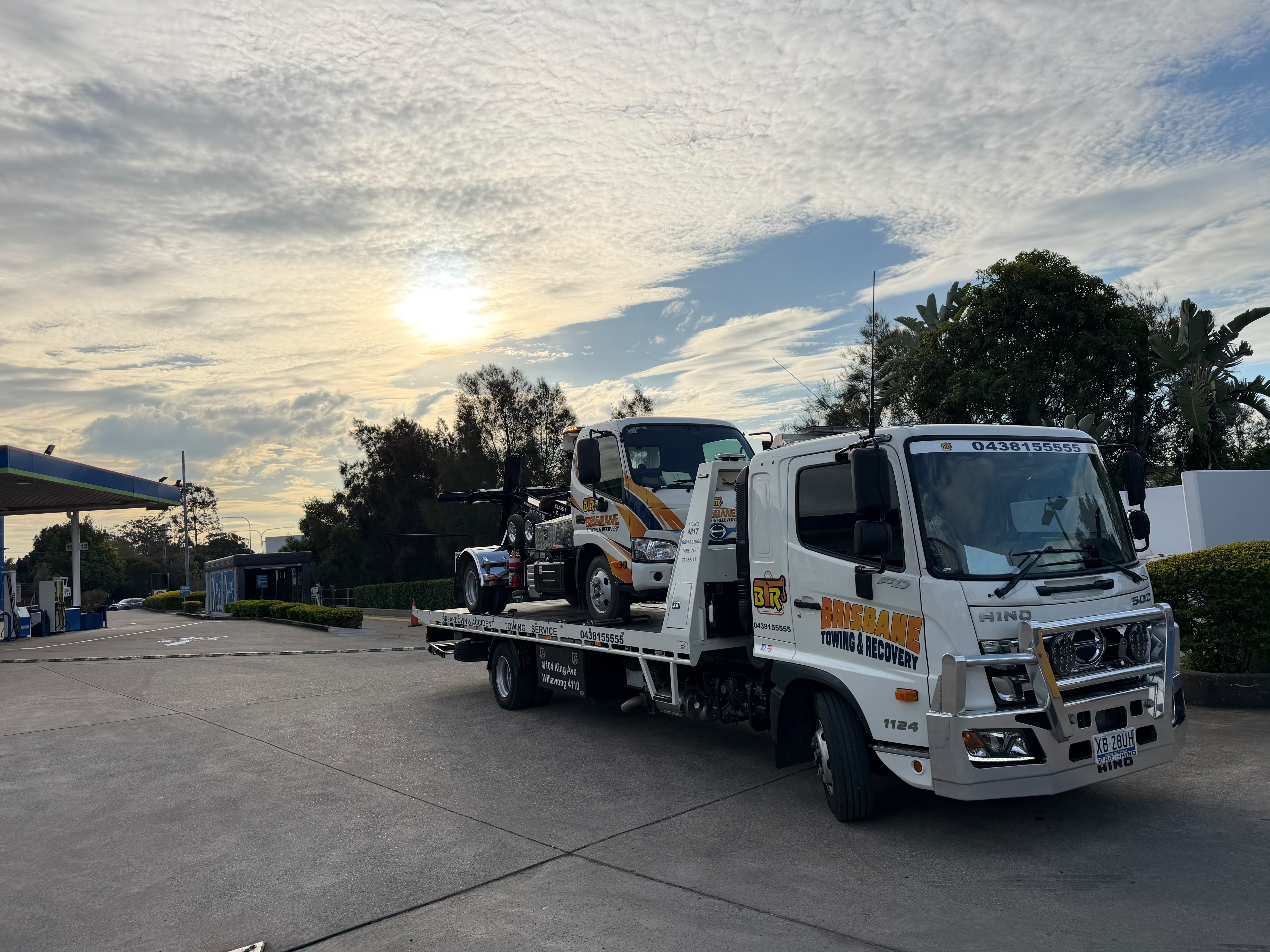 BTR branded tow truck at sunset in Brisbane