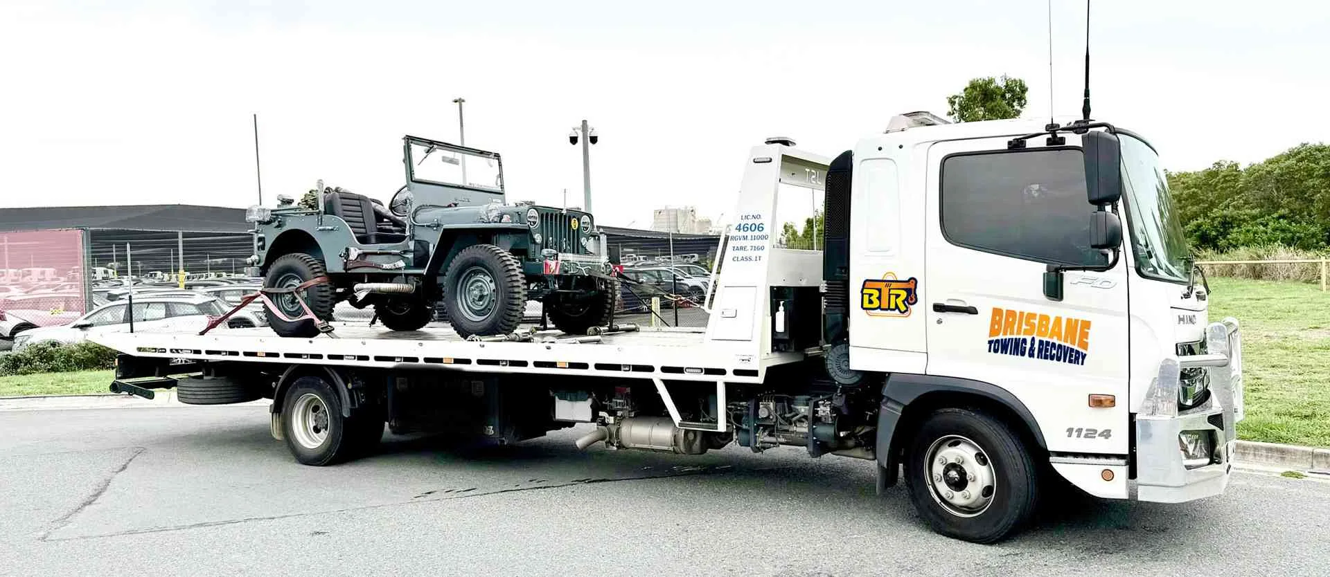 Brisbane Towing and Recovery 24/7 tow and vehicle recovery crew
