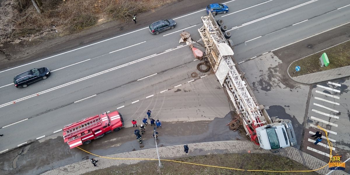 Recovery of Overturned Vehicle in Brisbane: 8 Things BTR Ensures