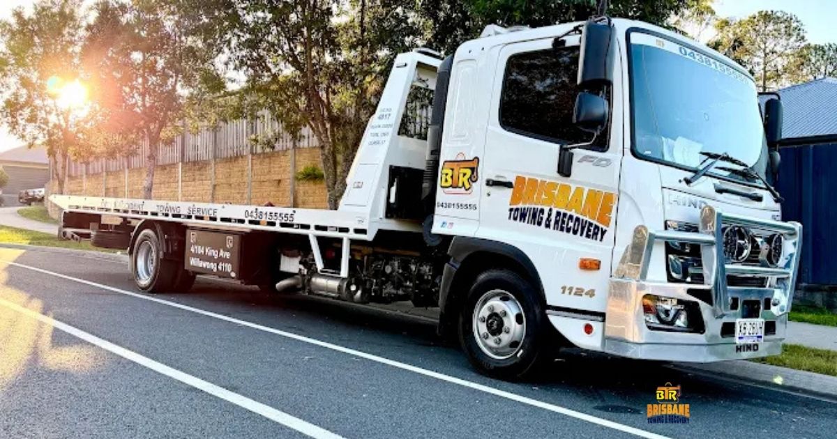 Towing and Recovery in Rochedale South 