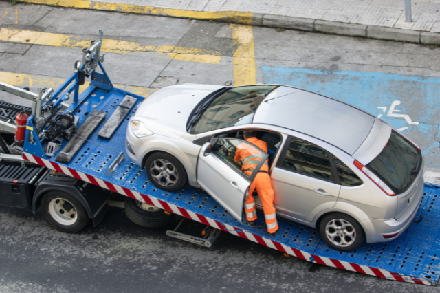 how to get your car towed to a mechanic